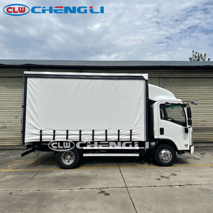 Camion à rideaux souples Isuzu avec bâche en PVC, caisse à rideaux latéraux de 24 m³ pour la logistique portuaire - Product Image 1