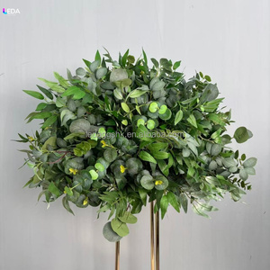 Boule de fleurs artificielle verte personnalisée LEDA pour centres de table de mariage, toile de fond, boule de fleurs en soie - Product Image 2