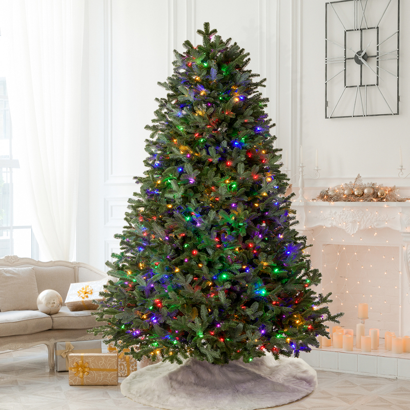 Pre lit LED Classic Flocked Christmas