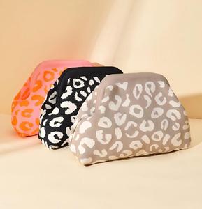 Bolsa Clutch de Luxo com Estampa de Leopardo e Blocos de Cor, Grande Capacidade, Versátil, Bolsa de Maquiagem para Mulheres - Product Image 3
