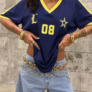 Nouveau été décontracté lettre impression T-Shirt femmes Patchwork col en v Shorts manches Football Jersey Y2K hauts amples Streetwear - Product Image 2