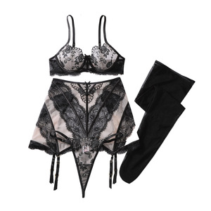 Set Reggiseno Push-up Ricamato e Trasparente per Donna con Calze, Lusso Leggero, Taglie S M L - Product Image 5