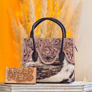 Bolso Tote de Cuero Genuino con Estampados de Animales, Estilo Bohemio Occidental, Bolso de Playa de Tamaño Pequeño con Diseño Tallado y Asa Larga - Product Image 3