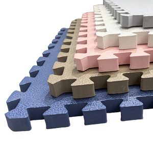<span class=keywords><strong>Tapis</strong></span> <span class=keywords><strong>de</strong></span> sol protecteur <span class=keywords><strong>de</strong></span> <span class=keywords><strong>fitness</strong></span> emboîtable en mousse EVA <span class=keywords><strong>de</strong></span> 60 cm pour enfants, personnalisé OEM, pour salle <span class=keywords><strong>de</strong></span> sport portable - Product Image 5