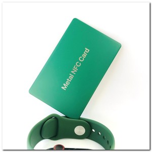 <span class=keywords><strong>Carte</strong></span> <span class=keywords><strong>de</strong></span> smartphone <span class=keywords><strong>vert</strong></span> mat à graver avec logo écologiques, gravure vide, RFID, NFC, marque connectée et numérique, nom d'affaires, VIP, nouvelle collection - Product Image 4