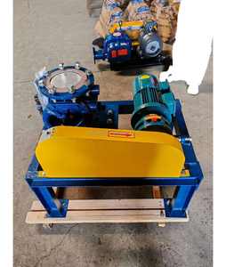 Équipement spécial d'alimentation rotative pour le transport pneumatique - Product Image 6