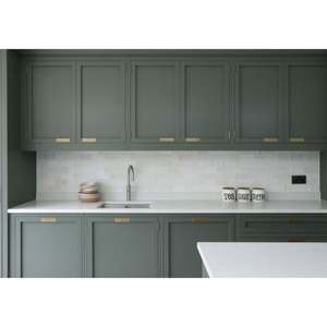 ตู้ครัวแบบโมดูลาร์สไตล์อเมริกันโมเดิร์นสีเขียว ดีไซน์คลาสสิกแบบเชคเกอร์สีขาว พร้อมไอส์แลนด์ครัว - Product Image 6