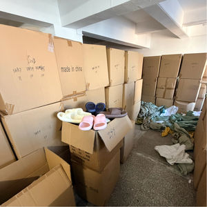 รองเท้าแตะในบ้านแบบนุ่มสบายสำหรับผู้หญิงและผู้ชาย ฤดูร้อน พื้นหนา สวมใส่สบาย ไม่ลื่น ผลิตจาก EVA เหมาะสำหรับใส่ในบ้านและสปา - Product Image 5