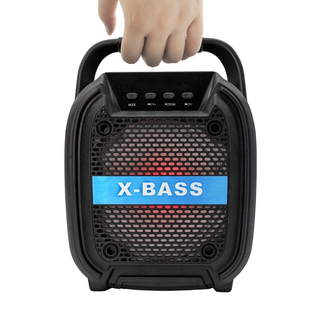 Portable  Wireless BT Party Karaoke Speaker  with Multi-Function of AUX / BT / USB / FM / TF Card / Handle