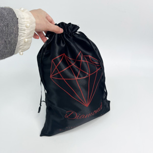 Sac en satin de soie personnalisé avec logo imprimé de luxe, sac cadeau pour emballage de vêtements, sac pour petites entreprises, sac pour cheveux - Product Image 4