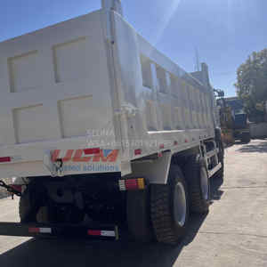 Le Japon a utilisé le camion-benne de Hino 700, camion à benne basculante de 6*4 hino à vendre - Product Image 5