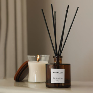 Hua זכוכית יוקרה סיטונאית 100 מ "ל 200 מ ל" ל כפור לבן ענבר עגול עם מקל שחור - Product Image 2