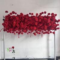 Arche de fleurs en soie rouge personnalisée faite à la main SPR avec roses, pivoines et hortensias pour la décoration de mariage, de fête de Noël et d'événements