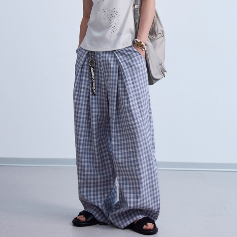 ลายตารางสีฟ้าอ่อน