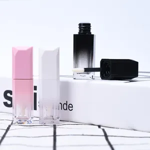 Luxury 2ml 3ml 5ml 10ml refillable custom labels cute black pink led light clear lip gloss tubes