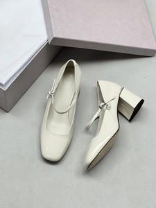 Zapatos de Vestir Jimmy para Mujer, con Punta Cuadrada, Estilo Mary Jane, Correa con Hebilla, Detalle de Perlas, Tacón Grueso y Cómodo - Product Image 2