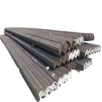 Acier cornière égal Q235B AiSi 60x60x5 galvanisé à chaud pour supports de murs-rideaux et décoration architecturale - Vente en gros