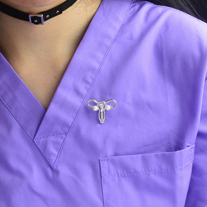 Rahim Organı Metal Rozeti Özel Emaye Broş Feminist Kadın Hakları Yaka İğnesi Doktor Hemşire Tıbbi Hediye Toptan - Product Image 3