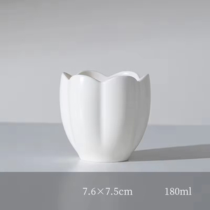 Diseño único Velas hechas a mano Forma de flor de cara brillante Vela perfumada de cerámica Fragancia Vela de aromaterapia - Product Image 6