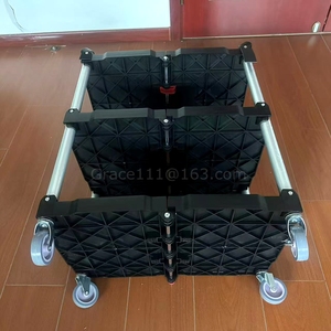 Chariot de <span class=keywords><strong>service</strong></span> en plastique portable à 3 niveaux Chariots utilitaires pliables pour restaurant à pousser avec chariot poly personnalisable OEM à quatre roues - Product Image 2