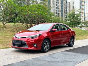 سيارة تويوتا كورولا ليفين T <span class=keywords><strong>G</strong></span> CVT Elite ، سيدان يابانية موثوقة بتصاميم سلسة وأداء جيد - Product Image 2