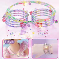 Kits de fabrication de bijoux faits à la main pour enfants-Station d'art et d'artisanat avec bracelet en perles de cristal et kit de fabrication de colliers
