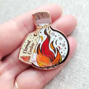 Alta calidad exquisita botella de <span class=keywords><strong>brasa</strong></span> eterna broche de metal pin de solapa de metal moda personalizada invierno bruja duro suave esmalte pin poción - Product Image 2