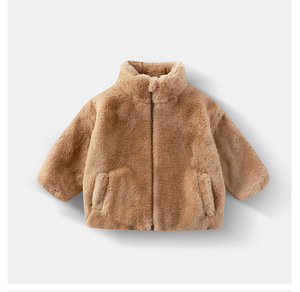 Cappotto Minimalista in Ecopelliccia per Bambini con Chiusura a Cerniera Lavorazione Personalizzabile Secondo Disegno Campione - Product Image 6