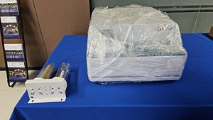 Spectromètre numérique multifonctionnel Yuboo SDB 810 (Raman/Masse/Rayons X/FTIR) - Origine Henan, temps de test de 25 secondes, garantie d'un an - Product Image 3