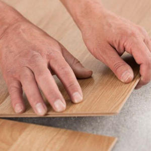 Revêtement de sol en plastique SPC Planche de vinyle PVC 12 mm Lvt Click Lamenate personnalisé exclusif - Product Image 3