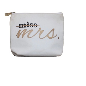 Sacs à poussière en toile portables et réutilisables avec un design mignon, résistants à l'eau et écologiques - Product Image 1