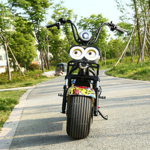 Patineta Eléctrica Cool Inter <span class=keywords><strong>Minion</strong></span> con Batería de Litio, Neumático Ancho para una Persona, Gran Rueda, Capacidad de 200 kg, Alcance de 35 km, Velocidad de 18 km/h - Product Image 4