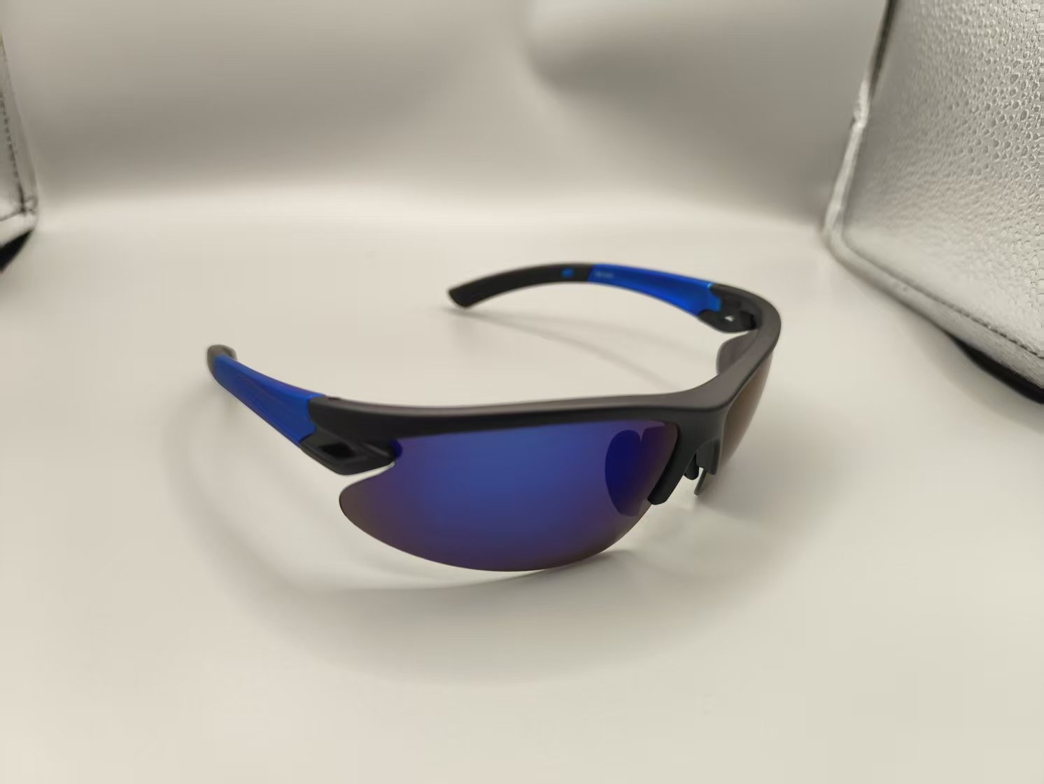 Blu