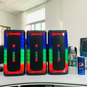 Modèle Doble Pulgada Altavoz Inalambrico Con BT 5.0 sans fil 32W Inalambrico <span class=keywords><strong>Philco</strong></span> Con Comunicacion Wifi Y Aux - Product Image 6