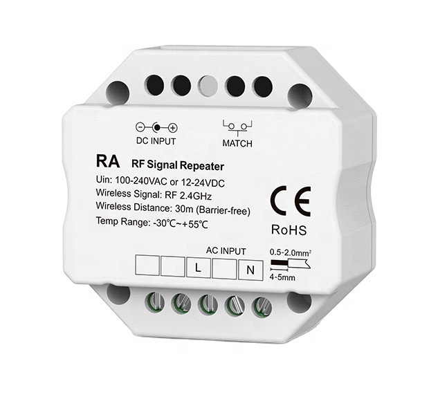 SKYDANCE Constant Voltage Signal Repeater RA 100-240VAC or 12-4VDC RF2.4G Single Amplifier apply for wireless signal extension