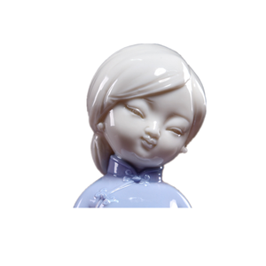 تمثال سيراميك ديكورات منزلية منحوتة بورسلين صيني أوروبي ترويج للفن الشعبي للنساء جنية OEM ODM تمثال نسائي - Product Image 2