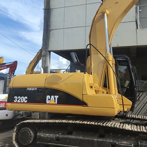 Le bon prix a employé fabriqué au Japon l'excavatrice de Caterpillar 320C avec le rendement élevé d'heures de travail bas en vente - Product Image 1