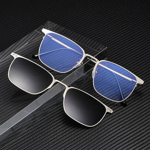 Gafas de Sol Cuadradas para Hombre BQ-8008, Lentes de PC Negras con Protección UV400 Antideslumbrante, Gafas de Conducir Clase 2 - Product Image 2