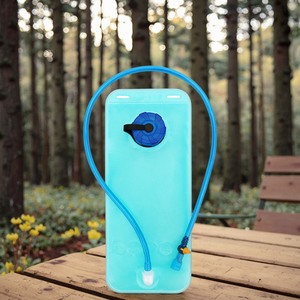 Sac d'eau pliable portable 2L pour le cyclisme, le trekking et la randonnée en montagne, bleu - Product Image 6
