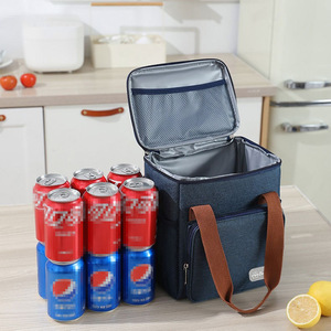 Insulated <b>Lunch</b> <b>Bag</b> Large Capacity With Shoulder Strap For Picnic And Outdoor Use - Product Image 4