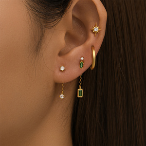 ROXI Ensemble de 6 pièces plaqué or 18 carats, nouveau, en argent sterling 925, avec boucles d'oreilles longues pendantes en zircon vert lisse et clous d'oreilles étoile - Product Image 3