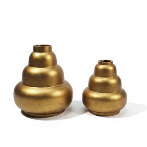 Jarrón de Flores de Aluminio Hecho a Mano de Lujo en Metal Dorado Antiguo, Diseño Moderno, Jarrón de Mesa para Bodas, Decoración Ecológica de Alta Calidad - Product Image 1