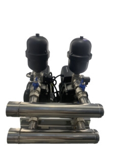 Pompe à eau intelligente à fréquence variable en acier inoxydable à double surpression pour l'alimentation en eau domestique et commerciale à haute pression - Product Image 1