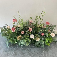 La nouvelle rangée de fleurs rétro d'automne et d'hiver pour la décoration de scène de salle de mariage fleurs route plomb fleurs de bienvenue