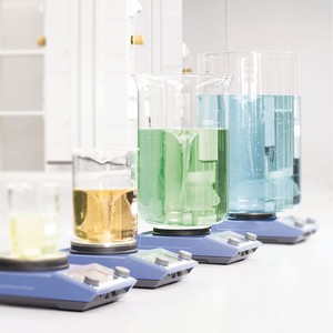Agitador Magnético con Calefacción y Pantalla Digital Ika Ret Control Visc Blanco para Uso en Laboratorio - Product Image 3