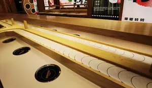 Factory Supply Automated Sushi Revolving Conveyor And SushiTurnable Bullet Train Delivery System