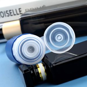 Ensemble de 16 flacons de voyage souples en silicone de 3 oz avec logo personnalisé, approuvés anti-fuite, pour liquides et produits de toilette - Product Image 2