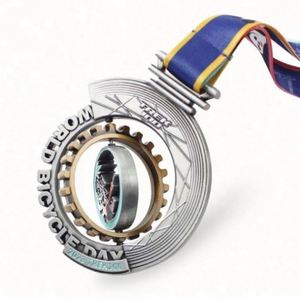 Medallas Deportivas Personalizadas de Aleación de Zinc con Diseño 3D Dorado para Maratón 5K, Fútbol, Taekwondo, con Cinta - Product Image 4
