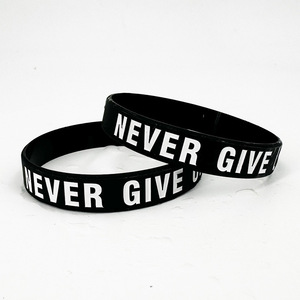 Pulsera de Silicona de Color, Brazalete de Goma con Logotipo Personalizado, Texto Personalizado, Campaña 'Nunca te Rindas', Pedido al por Mayor - Product Image 4
