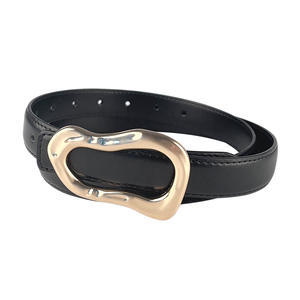 Cintura in vera pelle con fibbia in metallo di nuovo design - Product Image 6